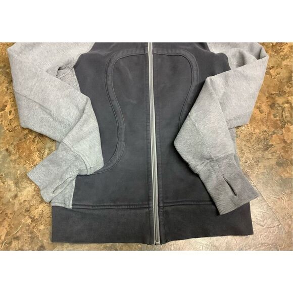 7* LULULEMON SCUBA RARE 2 TONE GRAY FLEECE LINED HOOD HOODIE SWEATSHIRT JACKET 8 - Picture 3 of 7